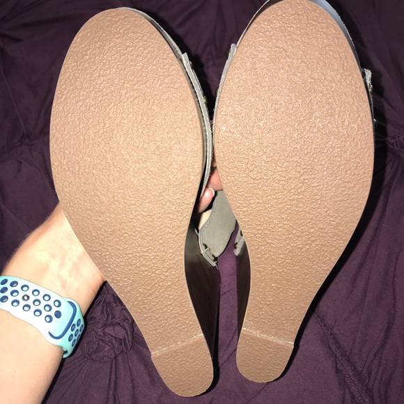 Steve Madden Wyliee Wedge - Picture 3 of 3